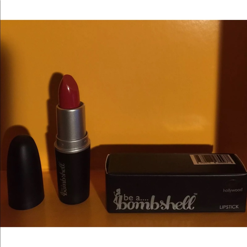 Be A Bombshell Lipstick in HOLLYWOOD  3.8g